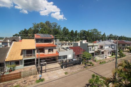 Casa para alugar com 140m², 3 quartos e 2 vagas Casa para alugar com 140m², 3 quartos e 2 vagasVista do sótão