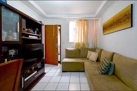 Sala Ambientes de apartamento à venda com 3 quartos, 60m² em Ipiranga, Belo Horizonte