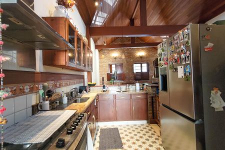 Casa à venda com 380m², 4 quartos e sem vagaCozinha