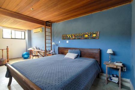 Casa à venda com 380m², 4 quartos e sem vagaSuíte 1