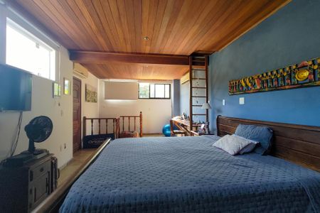 Casa à venda com 380m², 4 quartos e sem vagaSuíte 1