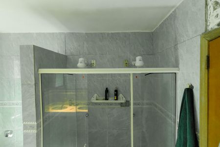 Casa à venda com 380m², 4 quartos e sem vagaBanheiro da Suíte 2