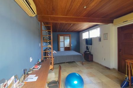 Casa à venda com 380m², 4 quartos e sem vagaSuíte 1