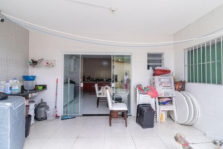 Casa para alugar com 300m², 4 quartos e 2 vagasÁrea de Serviço