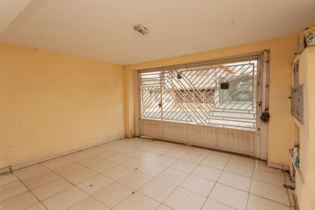 Garagem de casa à venda com 4 quartos, 250m² em Jardim das Flores, São Paulo