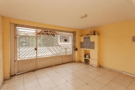 Garagem de casa à venda com 4 quartos, 250m² em Jardim das Flores, São Paulo