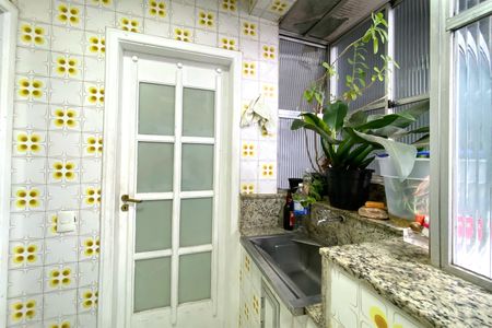 Apartamento à venda com 88m², 3 quartos e 1 vagaÁrea de Serviço