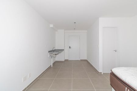 Studio à venda com 30m², 1 quarto e sem vaga Studio à venda com 30m², 1 quarto e sem vagaStudio