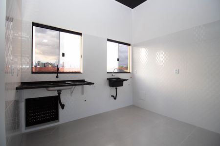 Cozinha e Área de Serviço de kitnet/studio para alugar com 1 quarto, 45m² em Ade Águas Claras, Brasília