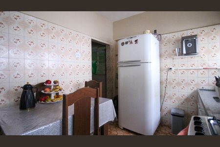 Casa para alugar com 60m², 1 quarto e 1 vaga