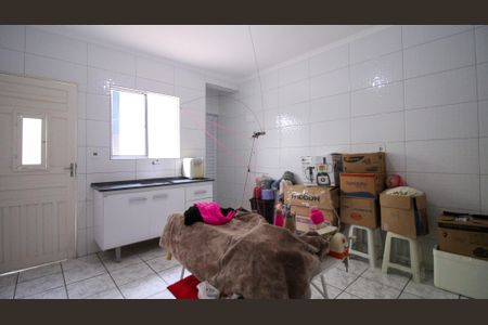 Casa para alugar com 1 quarto, 28m² em Vila Fatima, São Paulo