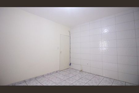 Casa para alugar com 1 quarto, 28m² em Vila Fatima, São Paulo