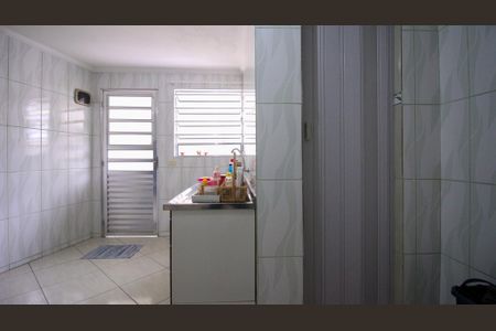 Casa para alugar com 1 quarto, 28m² em Vila Fatima, São Paulo