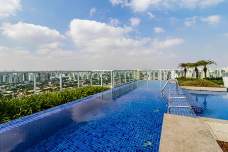 Studio à venda com 33m², 0 quarto e 1 vagaPiscina