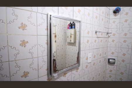 Casa à venda com 150m², 3 quartos e 2 vagasBanheiro