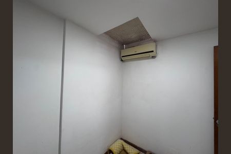 Apartamento à venda com 157m², 4 quartos e 3 vagasQuarto