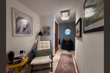 Corredor - Espaço Leitura de apartamento à venda com 4 quartos, 157m² em Recreio dos Bandeirantes, Rio de Janeiro
