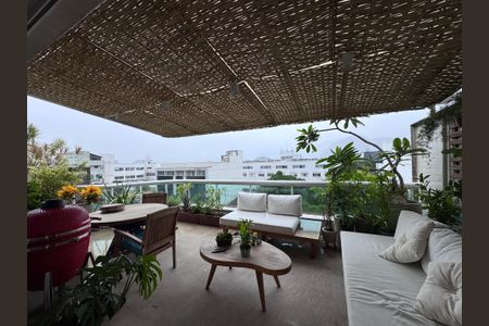 Varanda de apartamento à venda com 4 quartos, 157m² em Recreio dos Bandeirantes, Rio de Janeiro