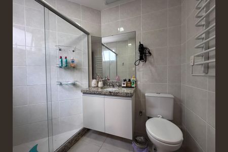 Apartamento à venda com 157m², 4 quartos e 3 vagasSuíte 3 - Banheiro