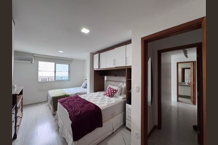 Apartamento à venda com 157m², 4 quartos e 3 vagasSuíte 2