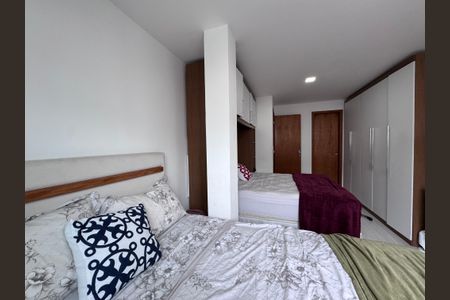 Apartamento à venda com 157m², 4 quartos e 3 vagasSuíte 2