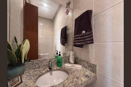 Apartamento à venda com 157m², 4 quartos e 3 vagasLavabo