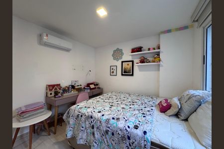Apartamento à venda com 157m², 4 quartos e 3 vagasSuíte 3