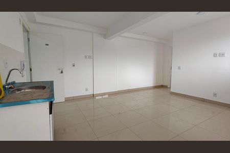 Apartamento à venda com 37m², 2 quartos e sem vaga