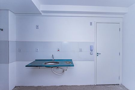 Sala, cozinha e área de serviço de apartamento à venda com 2 quartos, 48m² em Piqueri, São Paulo