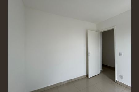 Quarto 2 de apartamento à venda com 2 quartos, 40m² em Piqueri, São Paulo