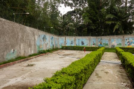 Casa de condomínio para alugar com 100m², 4 quartos e 2 vagasÁrea comum - Playground