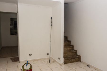 Sala de casa de condomínio para alugar com 4 quartos, 100m² em Jardim Marajoara, São Paulo