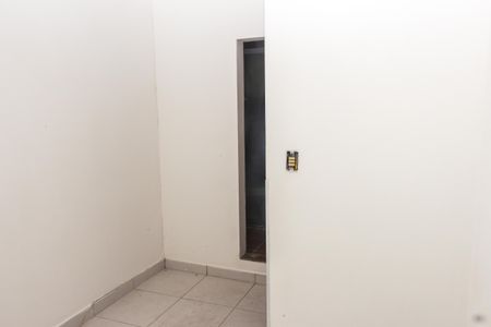 Casa de condomínio para alugar com 100m², 4 quartos e 2 vagasQuarto 2