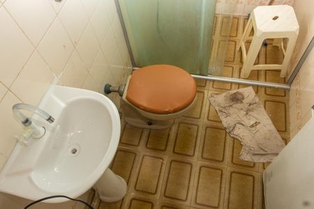 Casa de condomínio para alugar com 100m², 4 quartos e 2 vagasBanheiro