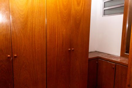 Casa de condomínio para alugar com 100m², 4 quartos e 2 vagasCloset