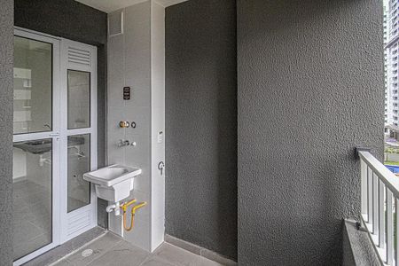 Apartamento à venda com 42m², 2 quartos e 1 vagasacada e área de serviço_2