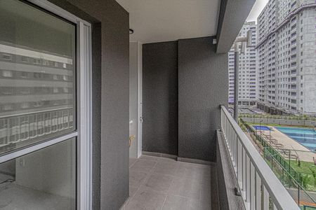 Apartamento à venda com 42m², 2 quartos e 1 vagasacada e área de serviço_5