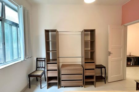 Apartamento para alugar com 1 quarto, 40m² em Leme, Rio de Janeiro