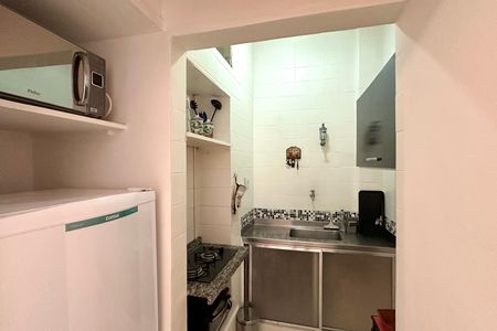 Apartamento para alugar com 1 quarto, 40m² em Leme, Rio de Janeiro