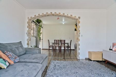Casa para alugar com 60m², 3 quartos e 1 vagaSala