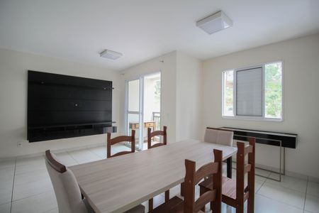 Apartamento para alugar com 55m², 2 quartos e 1 vagaSala