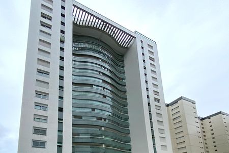 Apartamento para alugar com 127m², 4 quartos e 3 vagasFachada