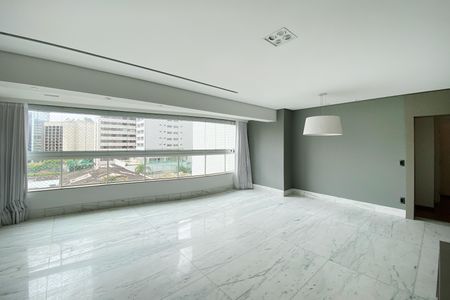 Apartamento para alugar com 127m², 4 quartos e 3 vagasSala