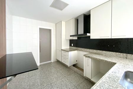 Apartamento para alugar com 127m², 4 quartos e 3 vagasCozinha