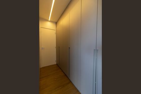 Apartamento para alugar com 119m², 3 quartos e 2 vagasCLOSET DA SUITE 1