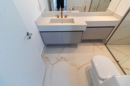 Apartamento para alugar com 119m², 3 quartos e 2 vagasBANHEIRO DA SUITE 1