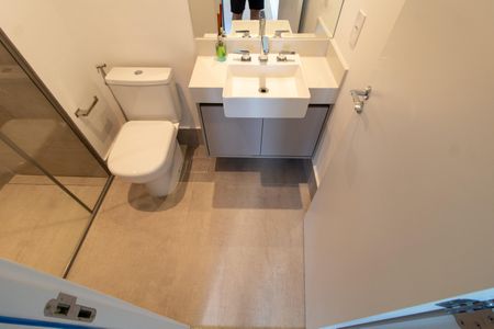 Apartamento para alugar com 119m², 3 quartos e 2 vagasBANHEIRO DA SUITE 2