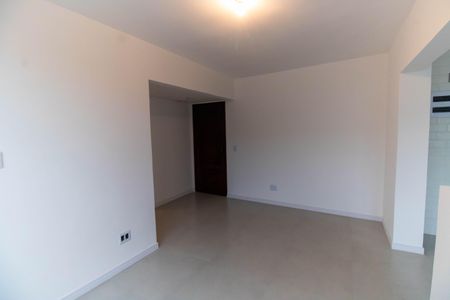 Sala de apartamento à venda com 2 quartos, 60m² em São Lourenço, Niterói