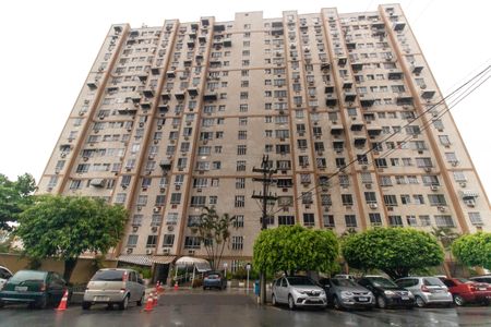 Apartamento à venda com 60m², 2 quartos e 1 vagaFachada