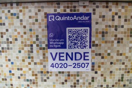 Apartamento à venda com 60m², 2 quartos e 1 vagaPlaquinha 